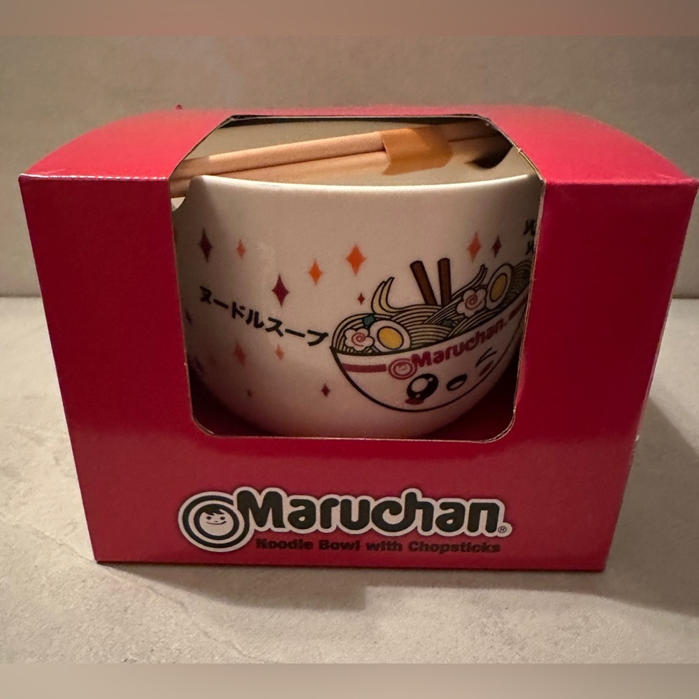 NEW Maruchan Ramen Noodle Bowl & Chopsticks NEW